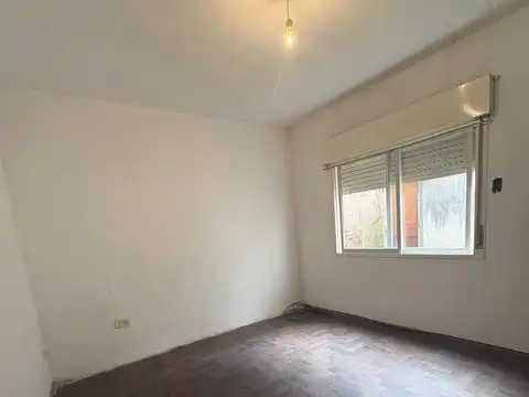 Venta departamento de 1 dormitorio con patio barrio Martin, Rosario