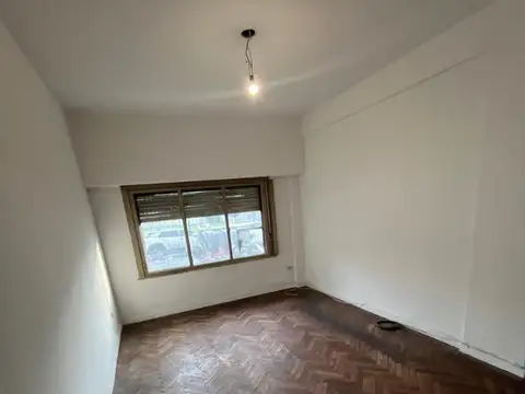 Departamento en Venta en Coghlan, USD 69.000