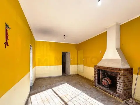 Depto Tipo Casa en Venta en Parque Avellaneda, USD 59.000