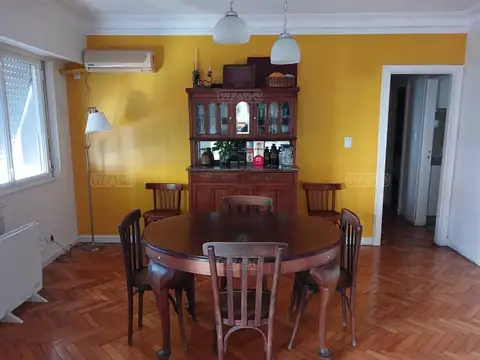 Departamento 5 ambientes con 2 baños