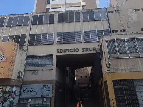EXCEPCIONAL 2 DORMITORIOS  78 M  DOS BALCONES  AMPLIO, LUMINOSO Y RENOVADO