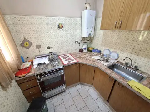 Venta casa 2 amb con cochera