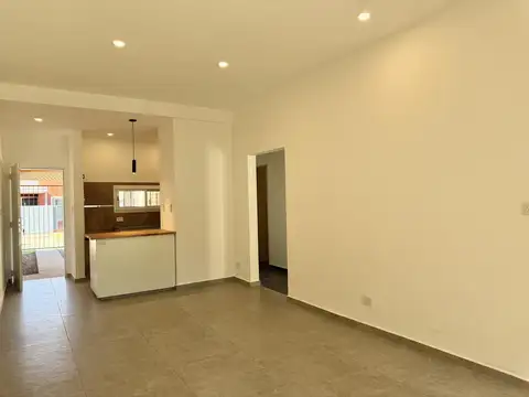 Departamento 3 ambientes con 1 baño