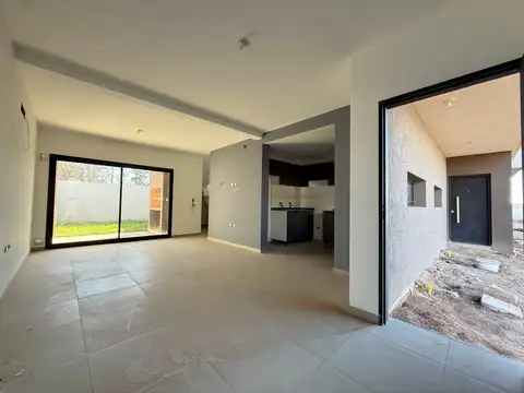 VENTA DUPLEX 2 DORMITORIOS HOUSING ZONA SUR