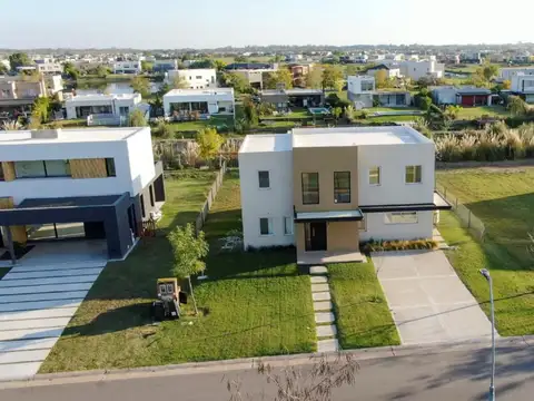 Casa en Venta A Estrenar