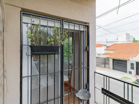 Depto Tipo Casa en Venta 16 años
