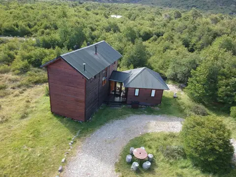 Venta terreno con casa a 16 km de El Chaltén Santa Cruz Estancia Los huemules Sur argentina