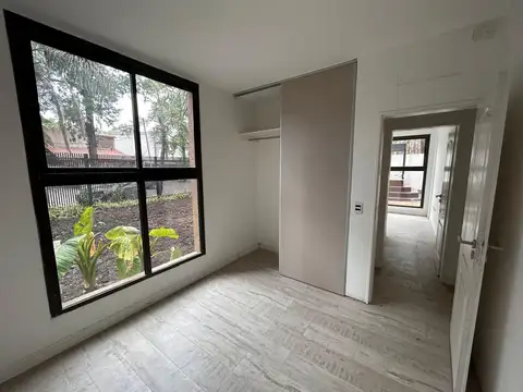 Departamento en Venta en Barrio Parque Leloir, USD 169.900