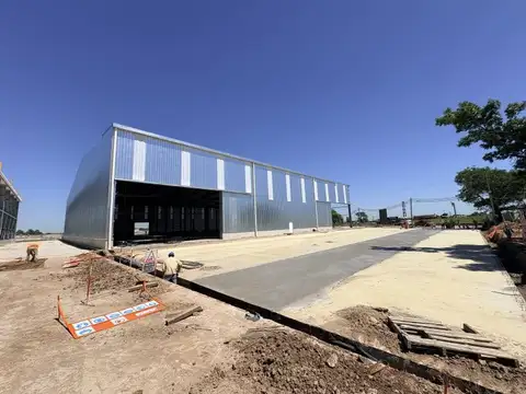 Circunvalación y Uriburu - Nave de 4.600 m²