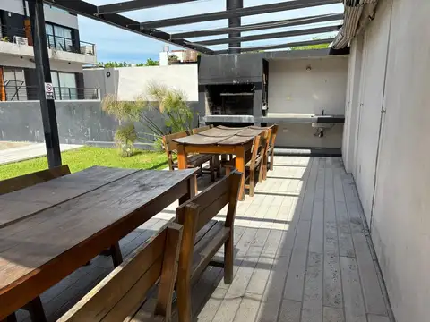 Departamento en Alquiler con 1 cocheras