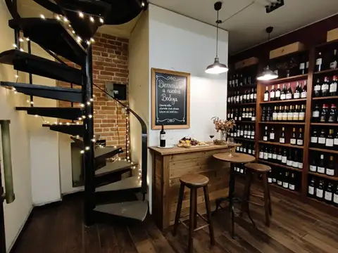 C Pellegrini 700, Piso PB