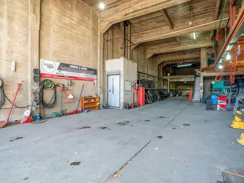 Galpon en Venta en Boulogne, USD 243.000