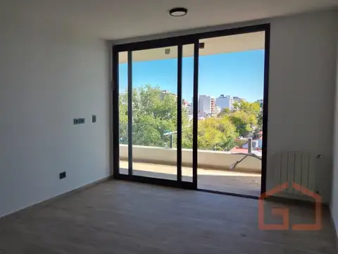 Departamento en Alquiler en Haedo Norte, $ 1.350.000