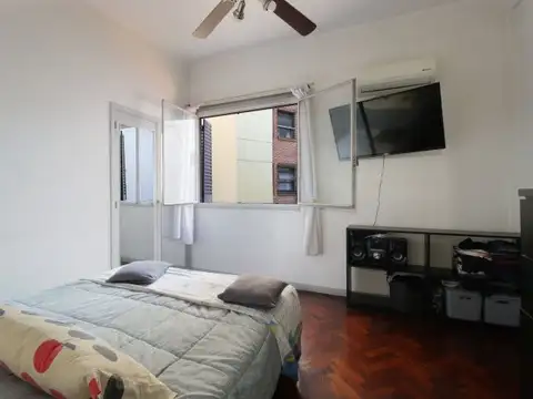 Venta PH 2 ambientes en Caballito