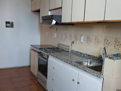 Departamento 4 ambientes con 1 baño