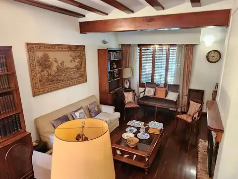 Casa en Venta con 1 cochera