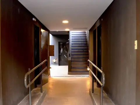 Depto Tipo Casa en Venta en Villa General Mitre, USD 155.000