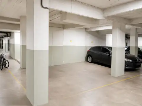 Venta Cochera doble Villa Ortuzar Fija y Cubierta