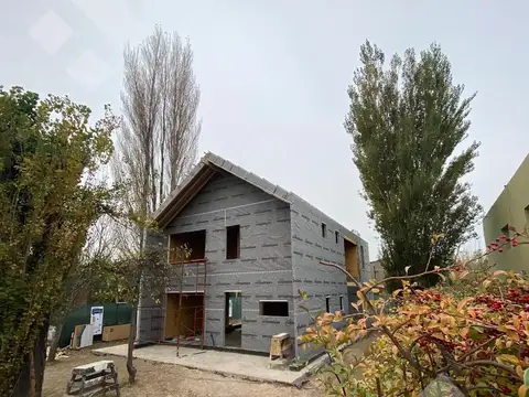Venta Casa a terminar - Bº Villa Muluen - Plottier - Neuquén