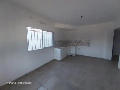 Depto Tipo Casa en Venta de 1 dormitorio