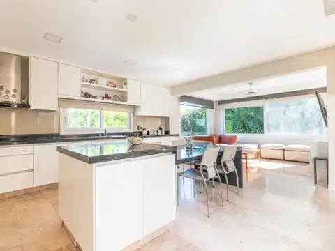 Casa en Venta en Ayres Plaza, USD 570.000