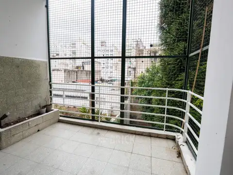 Departamento 4 ambientes con 3 baños