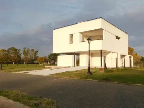Barrio Cerrado Del Golf