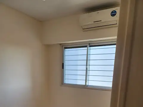 Nogoya 2400, Piso 5