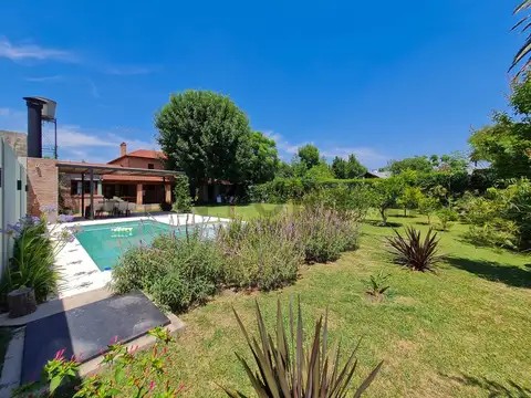Casa en Venta de 4 dormitorios