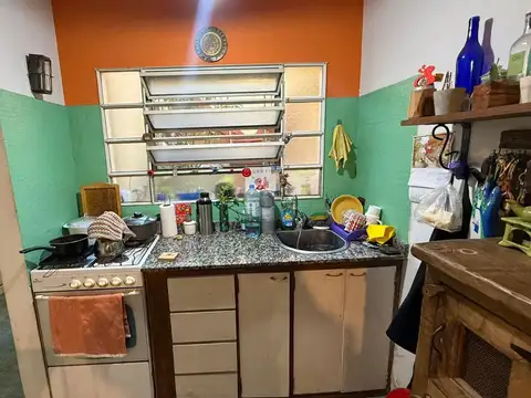 Depto Tipo Casa en Venta 80 años