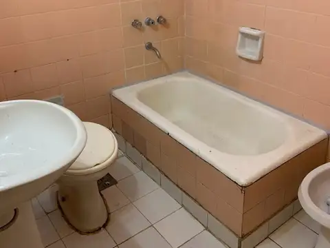 Departamento en Alquiler en Barrio Norte, $ 450.000