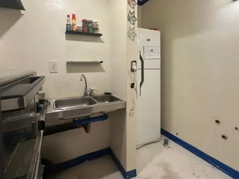 Oficina 2 ambientes con 1 baño