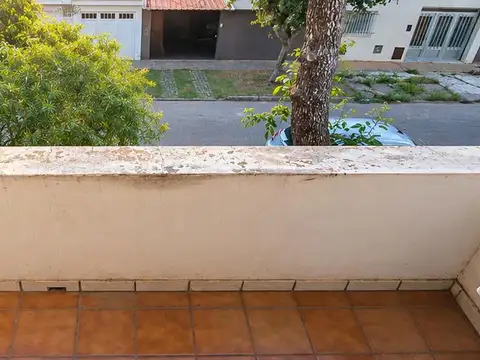 Depto Tipo Casa en Venta al Oeste