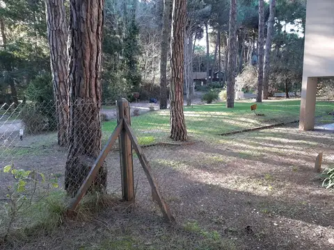Casa 7 ambientes con 4 baños