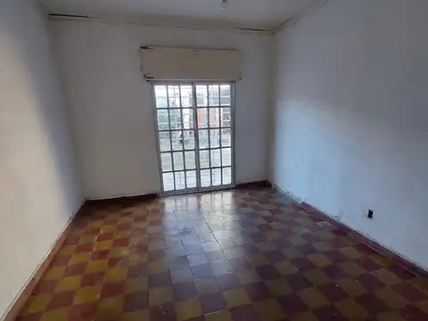 Casa en Venta en Temperley, USD 79.000