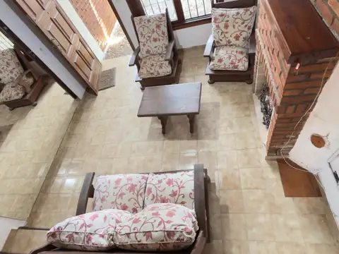 Depto Tipo Casa en Venta 25 años