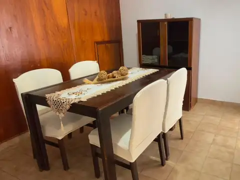 Depto Tipo Casa en Venta con 1 cocheras