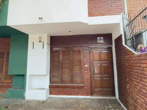 Depto Tipo Casa en Venta de 4 ambientes
