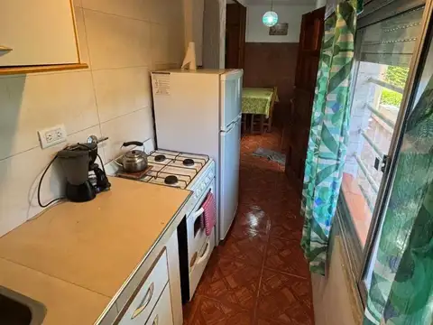 503 300