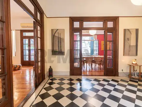 Depto Tipo Casa 5 ambientes con 2 baños