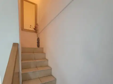 Depto Tipo Casa en Venta 20 años