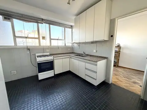 Departamento 4 ambientes con 2 baños
