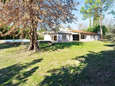 Venta Casa con Piscina en Funes Santa Fe