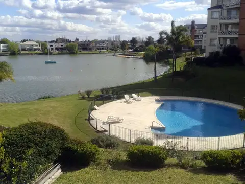 Avenida de los Lagos 6500