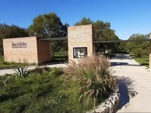 Terreno en La Adela Unquillo