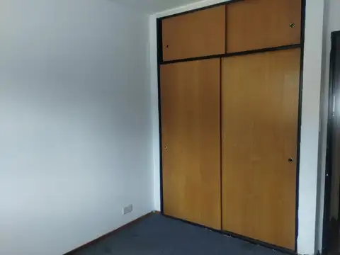 Departamento en Venta en Republica De La Sexta, USD 42.000