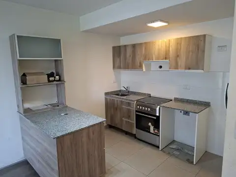 Departamento c/ cochera doble en alquiler en V. del Parque