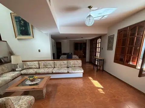 Casa en Venta en Quinta Sección, USD 240.000