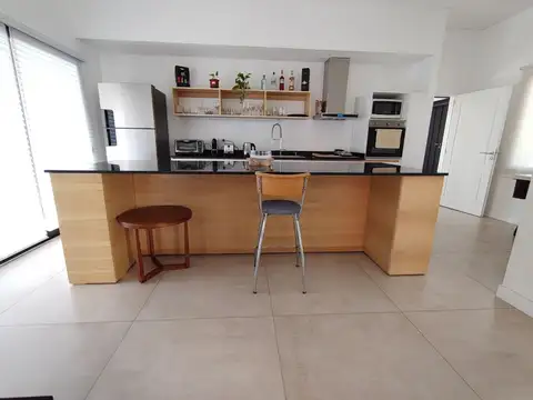 Casa en Venta en Comarcas de Luján, USD 265.000
