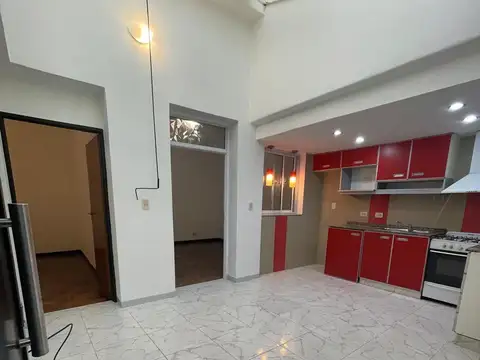 Depto Tipo Casa en Venta de 4 ambientes